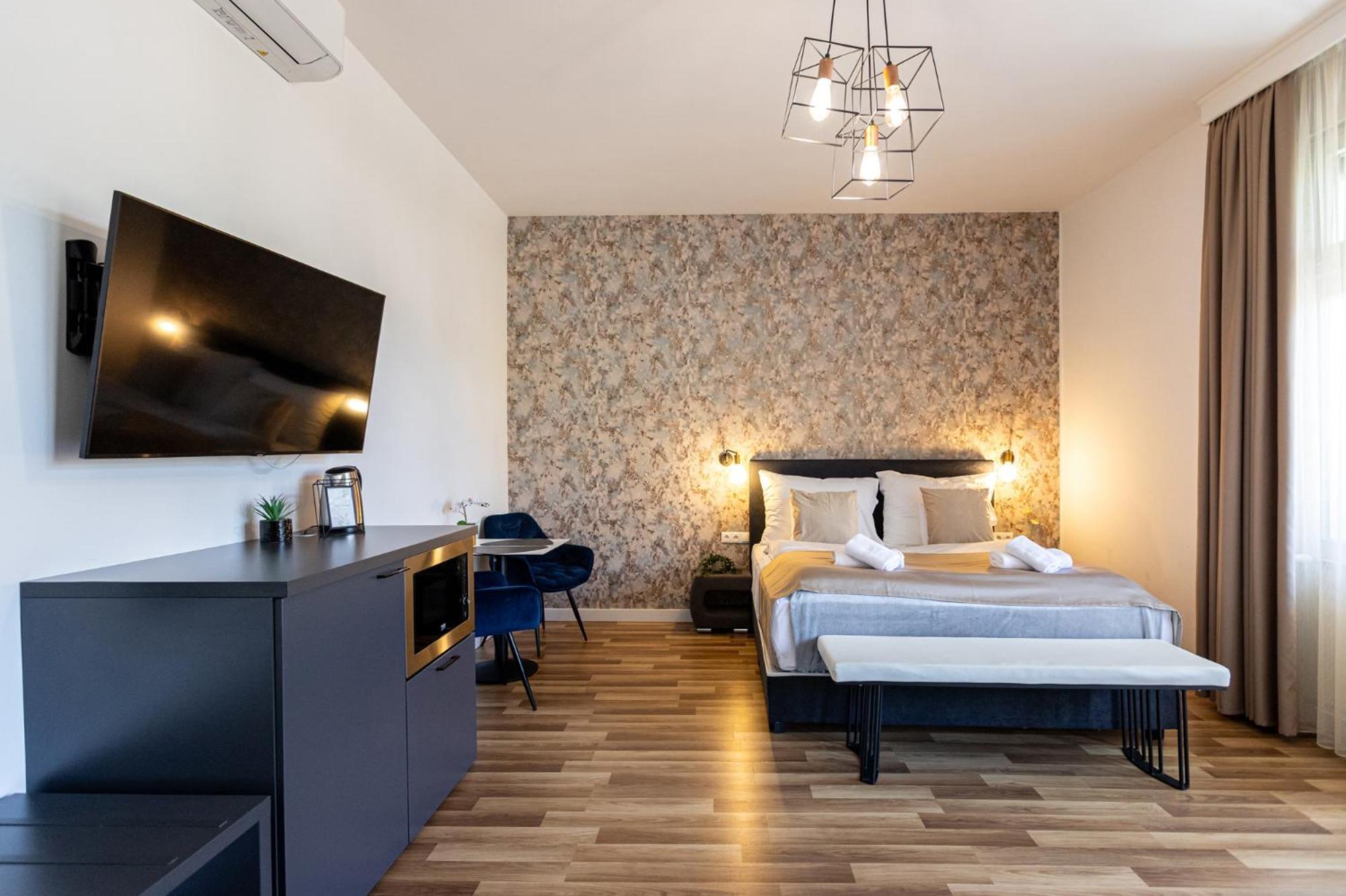 Hotel Clariss Balatonalmádi Eksteriør bilde