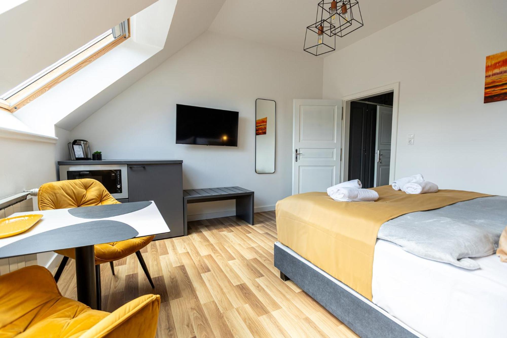 Hotel Clariss Balatonalmádi Eksteriør bilde