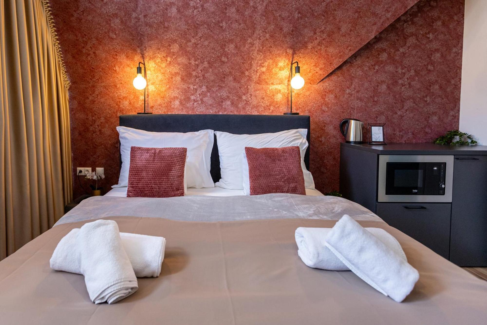 Hotel Clariss Balatonalmádi Eksteriør bilde